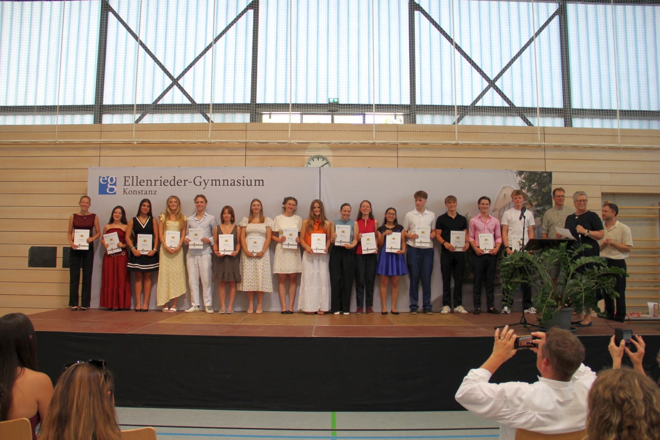 Zeugnisvergabe_2026_46